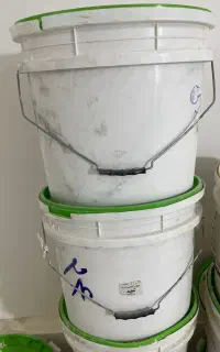 سطل ۳۰کیلویی سالم سالم برای میوه