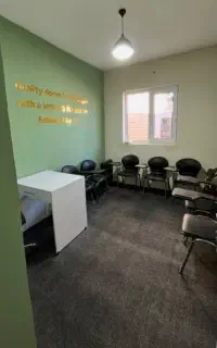 جذب مدرس و کادر دفتری