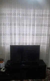 دو عدد پرده با چوب پرده