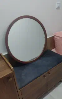 آیینه و جاکفشی