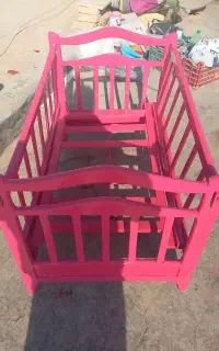 گهواره چوبی میبد
