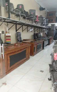 پخش کد۸میز مدیریتی کد ۱۹۴صندلی کد۹۰۴۷ نیم ست