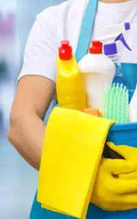 نظافت منزل و محل کار، راه پله ساختمان،