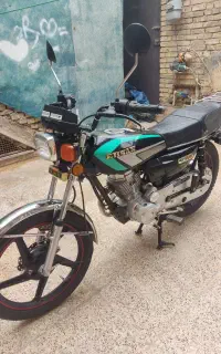 موتور سیکلت 200