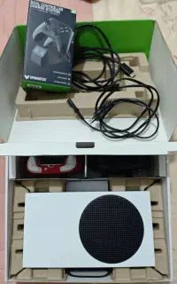 ایکس باکس سری s، همراه پایه شارژر،2دسته اورجینال