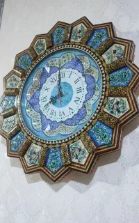 ساعت دیواری خاتم کاری طرح خورشیدی