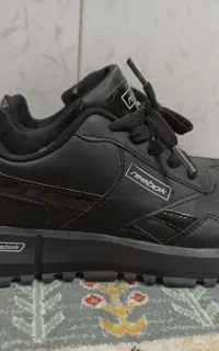 کتونیreebok
