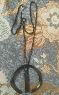 گردنبند دستبند.  بنگل