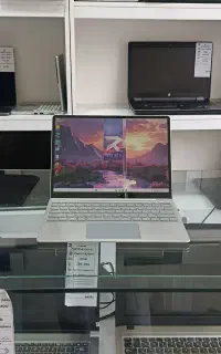 لپتاپ سرفیس لپتاپ با طراحی بسیار شیک و خاص