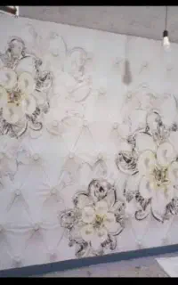 نصب کاغذدیواری و رنگ‌آمیزی زیرسازی به صورتحرفه‌ای