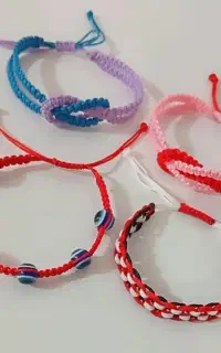 دستبند نخی و منجوقی
