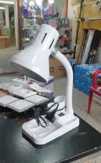 چراغ مطالعه