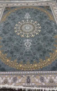 سه فرش ۹ متری ۷۰۰ شونه کاملا نو