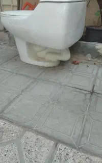 یک عددسنگ توالت فرنگی سالم درحدنو