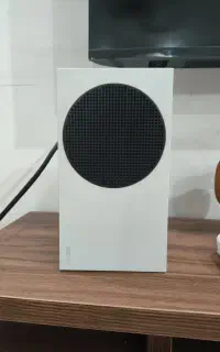 ایکس باکس سری اس با دوتا دسته و شارژر مخصوص