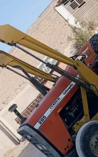تراکتور فرگوسن درحد بیل چهار جگ بلند