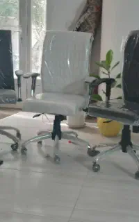 صندلی مطالعه آرگونومیک