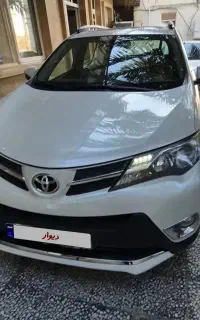 تویوتا راوفور RAV4