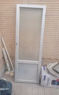 درب آلمینیوم دست  سالم