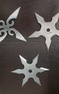 ۳ عدد شوریکن(چاقو پرتابی)