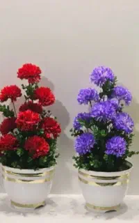 گل مصنوعی با رنگ بندی متنوع زیبا با گلدانهای نشکن