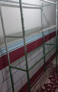 قفسه آهنی