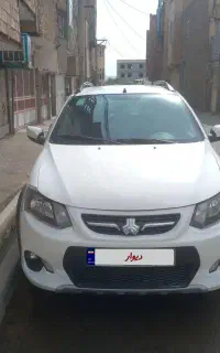 ماشین کوییک سفید