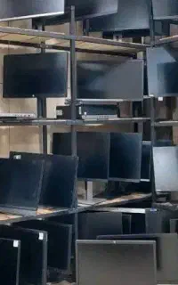 انواع مانتیور استوک از سایز 17 تا 27