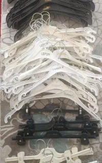 گیره لباس مارک دار درحدنو