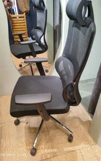 صندلی چرخدار برند شرکت نیلپر