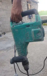 کارگر افغانی تخریبکار کنترات