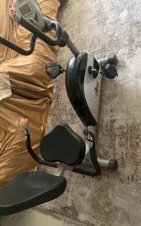 دوچرخه ثابت مبله