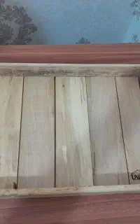 یک عددسینی چوبی بامبو وست چوبی برای پذیرایی