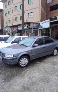 ماشین تازه تعمیر دوتا درب با یه نصف گلگیر رنگ ماب