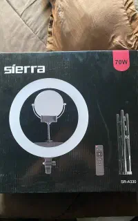 رینگ لایت Sierra SR-A330 با توان ۷۰ وات