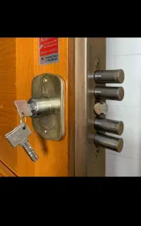 کلید سازی سیار و باز کردن درب منزل و ماشین در مرند