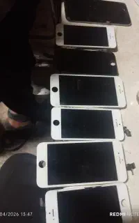 مقداری تاچ و ال سی دی آیفون موجوده