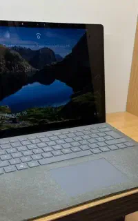 لپتاب Surface استوک کاملا تمیز