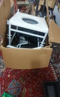 ویلچر حمام و دستشویی