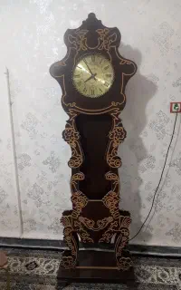 ساعت ایستاده