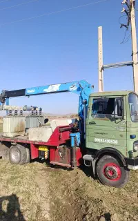 جرثقیل اکبر ملایر