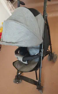 کالسکه عصایی سبک و تاشو