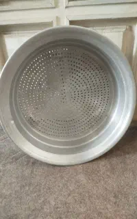 آبکش قدیمی روحی