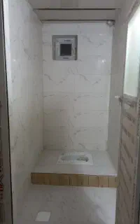 کاشی کاری وخرده کاری