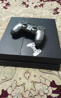 ps4 fat 500 .xbox one s 1t