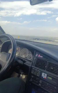 پژو 405مدل 83موتور تعویض بهمن1402