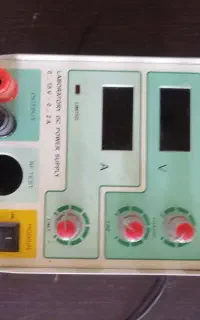 منبع تغذیه