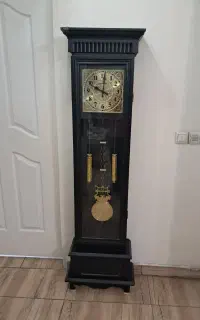 ساعت ایستاده