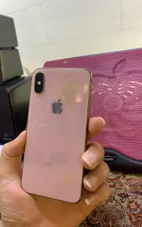 ایفون xs