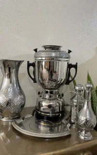 سماور به همراه تجهیزات